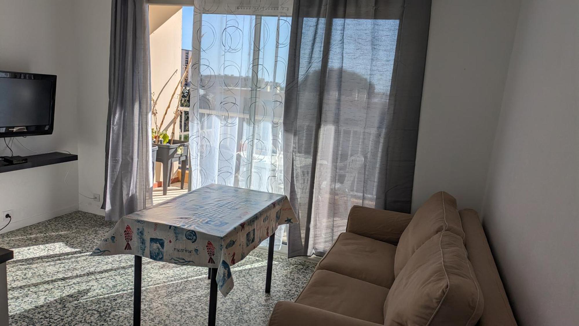 Studio Avec Coin Nuit, 100 M De La Mer Le Lavandou Buitenkant foto