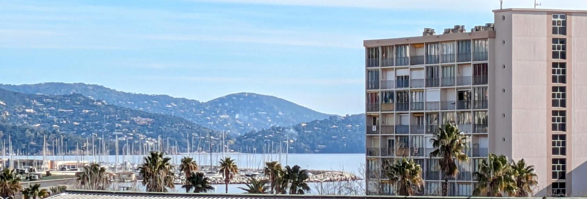 Studio Avec Coin Nuit, 100 M De La Mer Le Lavandou Buitenkant foto